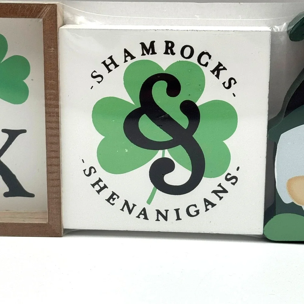 TARGET NEW Bullseye Playground St. Patrick's Day‎ Wooden Signs Set of 3 & Towels